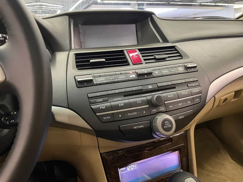 Honda Accord — фото 17
