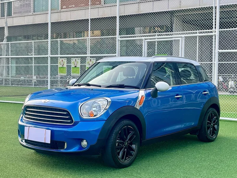 MINI COUNTRYMAN — фото 1