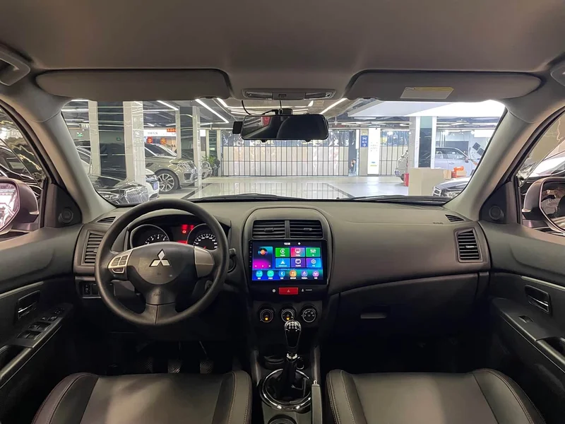 Mitsubishi ASX — фото 11