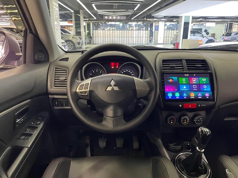Mitsubishi ASX — фото 12
