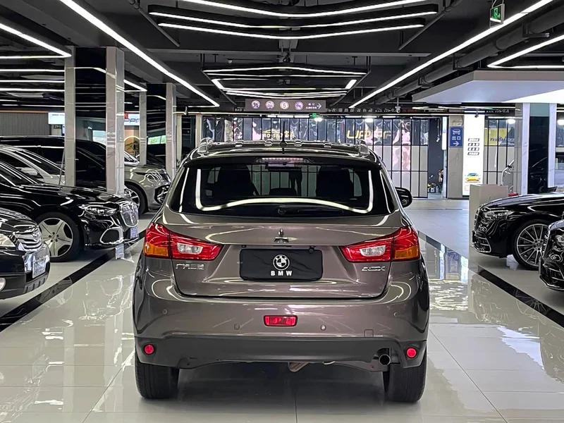 Mitsubishi ASX — фото 40