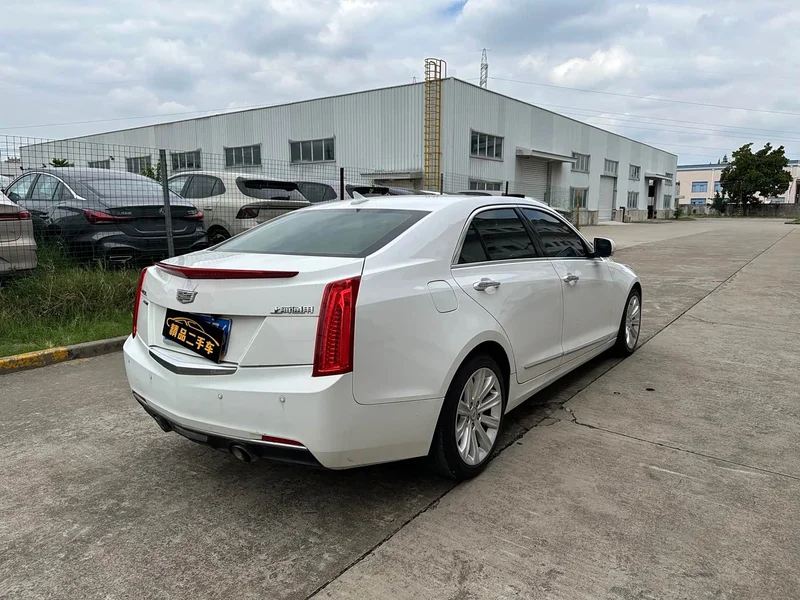Cadillac ATS-L — фото 21