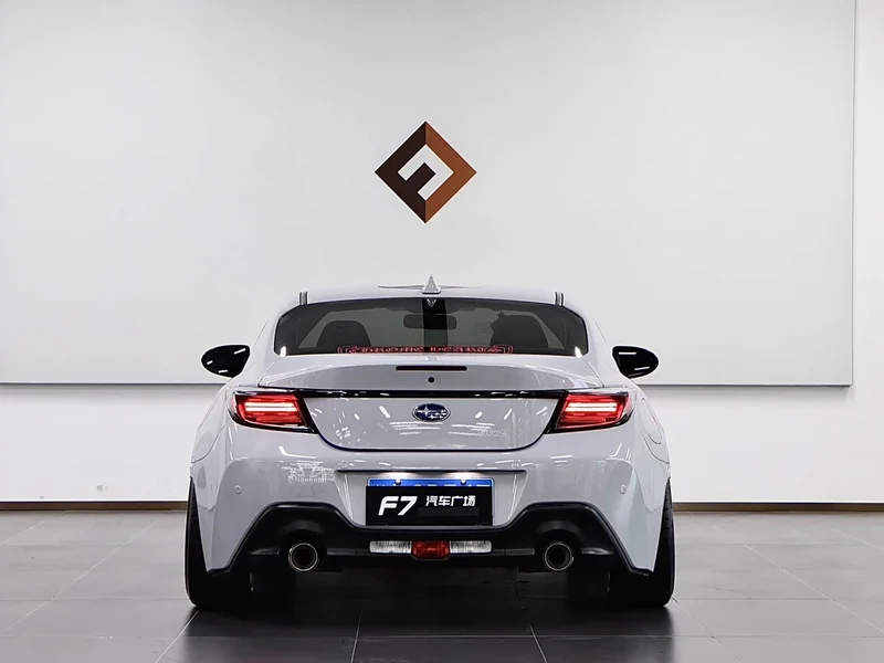 Subaru BRZ — фото 5