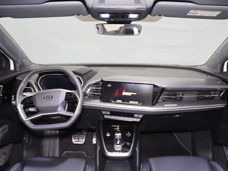 Audi Q4 e-tron — фото 10