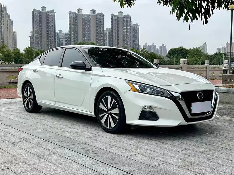 Nissan Teana — фото 3