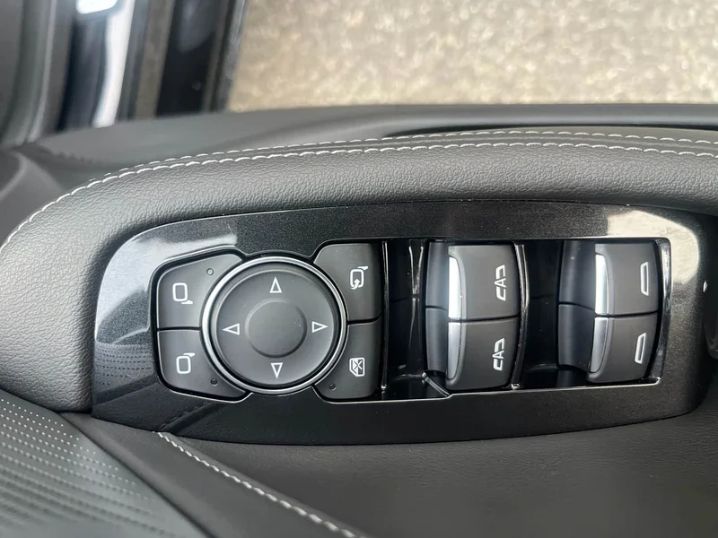 Cadillac CT5 — фото 23