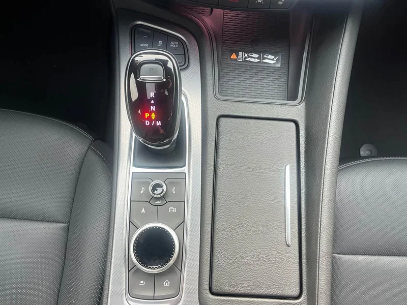 Cadillac CT5 — фото 26