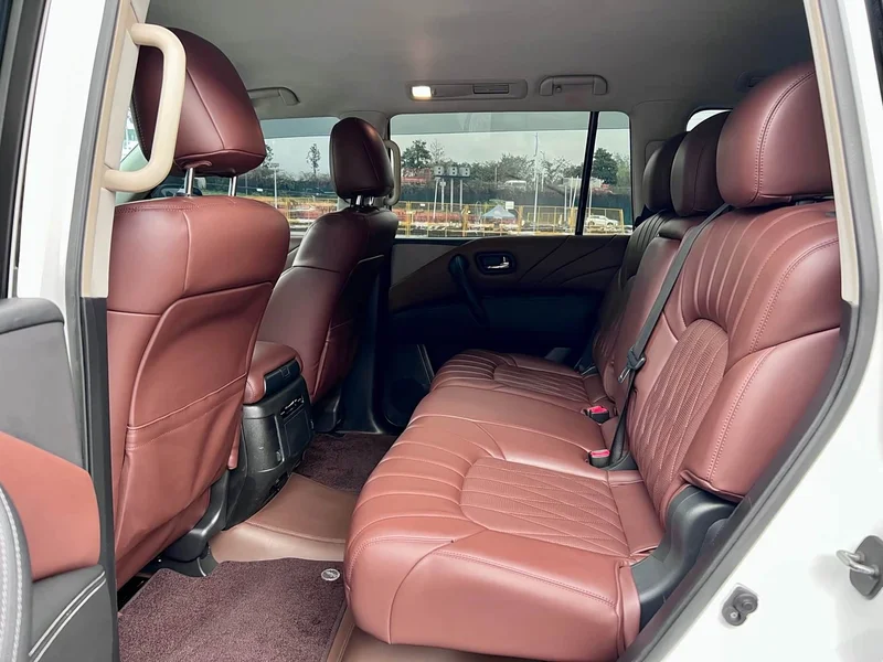 Nissan Patrol — фото 7