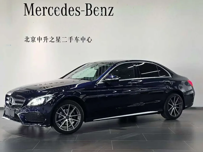 Mercedes-Benz C-Class — фото 1