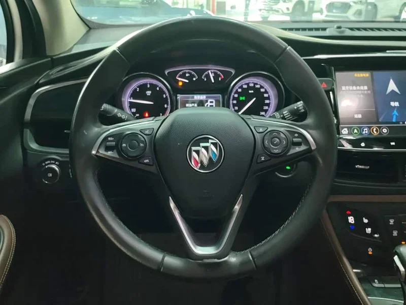 Buick Envision Plus — фото 15