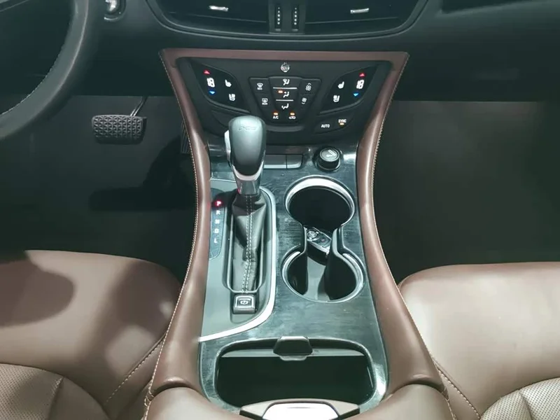 Buick Envision Plus — фото 16