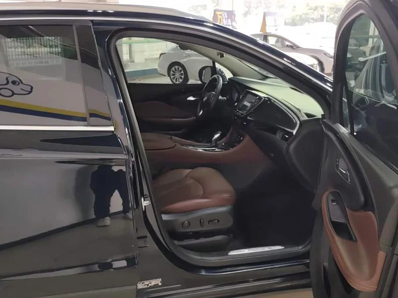 Buick Envision Plus — фото 8