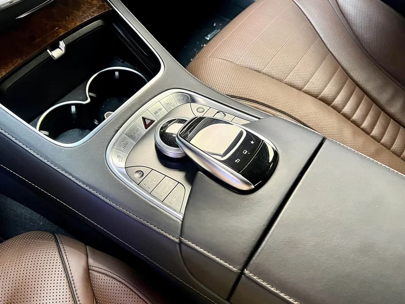 Mercedes-Benz S-Class — фото 22