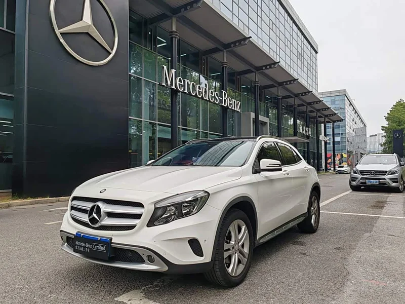 Mercedes-Benz GLA — фото 1