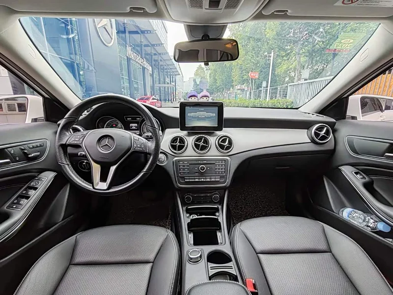 Mercedes-Benz GLA — фото 13