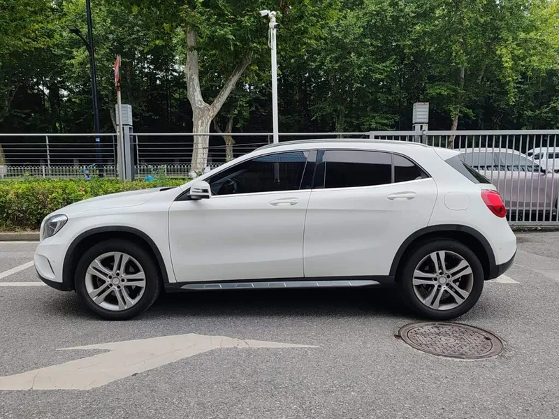 Mercedes-Benz GLA — фото 6