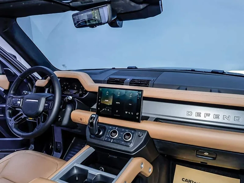 Land Rover Defender — фото 32