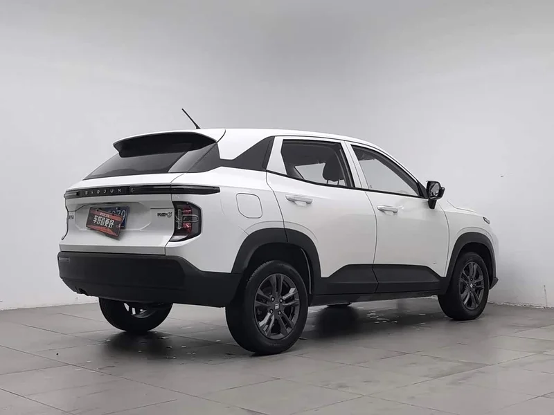 Baojun RS-3 — фото 2