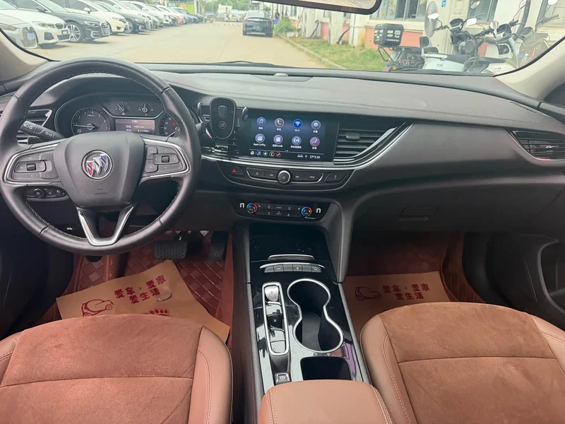 Buick Regal — фото 13