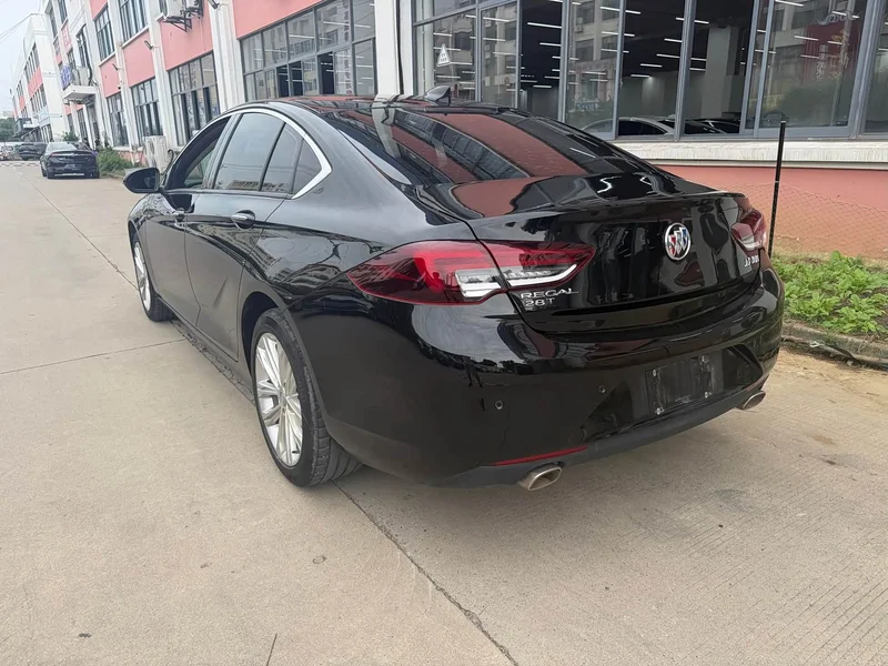 Buick Regal — фото 14