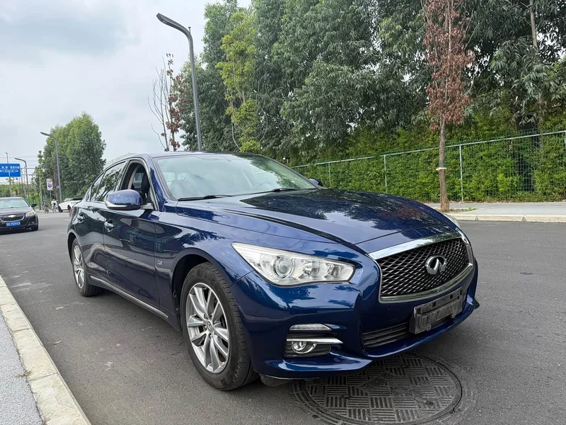 Infiniti Q50L — фото 2