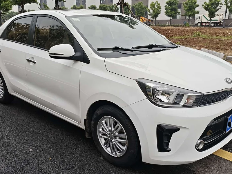 Kia Rio — фото 3