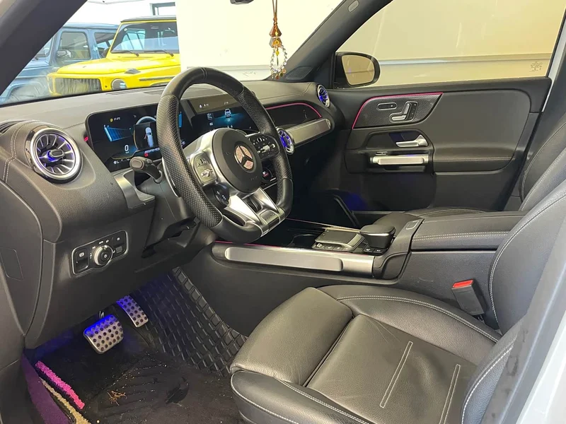 Mercedes-Benz GLB AMG — фото 7