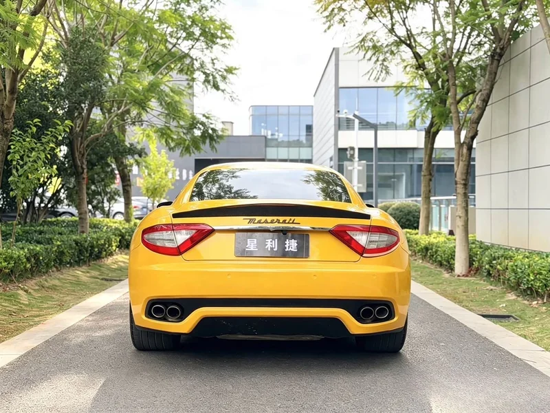 Maserati GranTurismo — фото 4