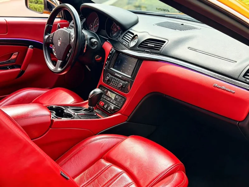 Maserati GranTurismo — фото 9