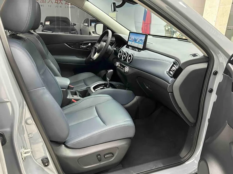 Nissan X-Trail — фото 19