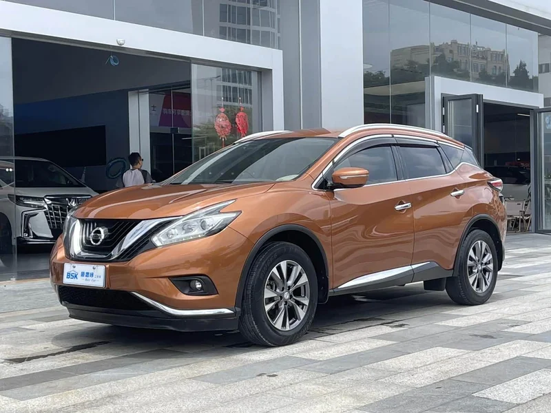 Nissan Murano — фото 1
