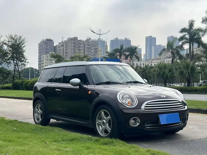 MINI CLUBMAN — фото 3