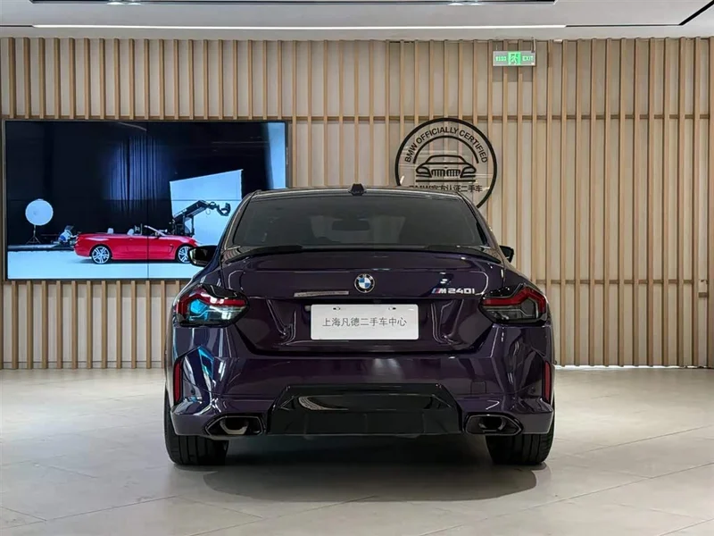 BMW M240i — фото 6