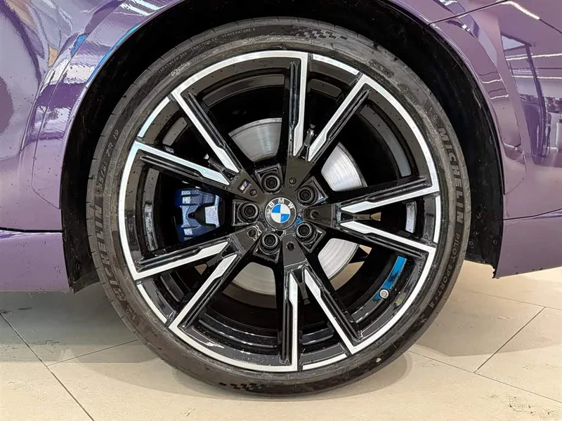 BMW M240i — фото 7