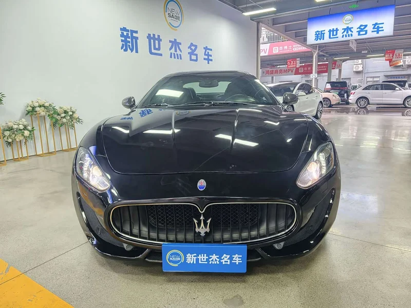 Maserati GranTurismo — фото 2