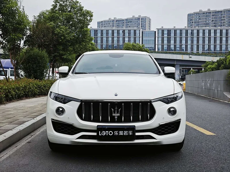 Maserati Levante — фото 2