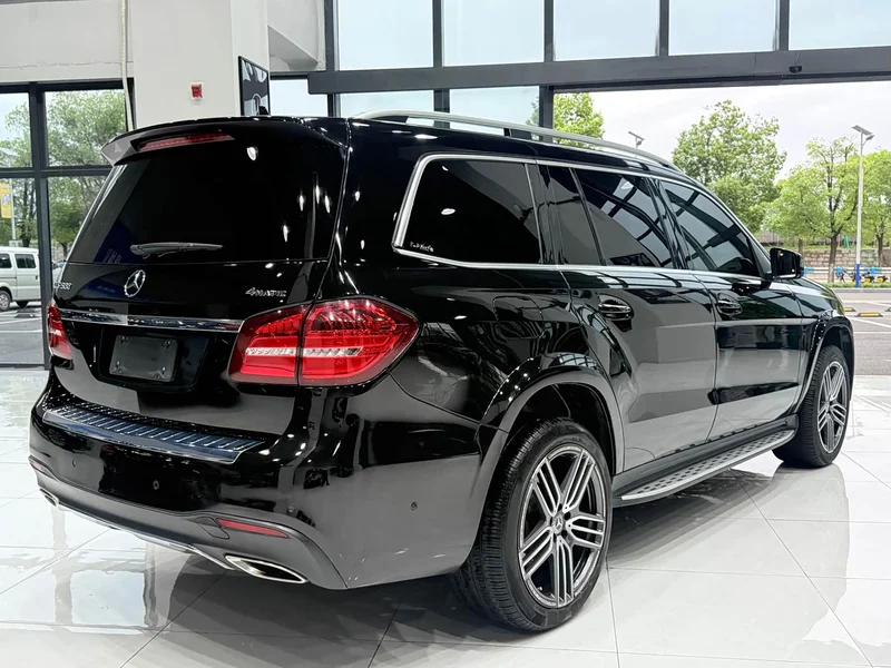 Mercedes-Benz GLS — фото 6