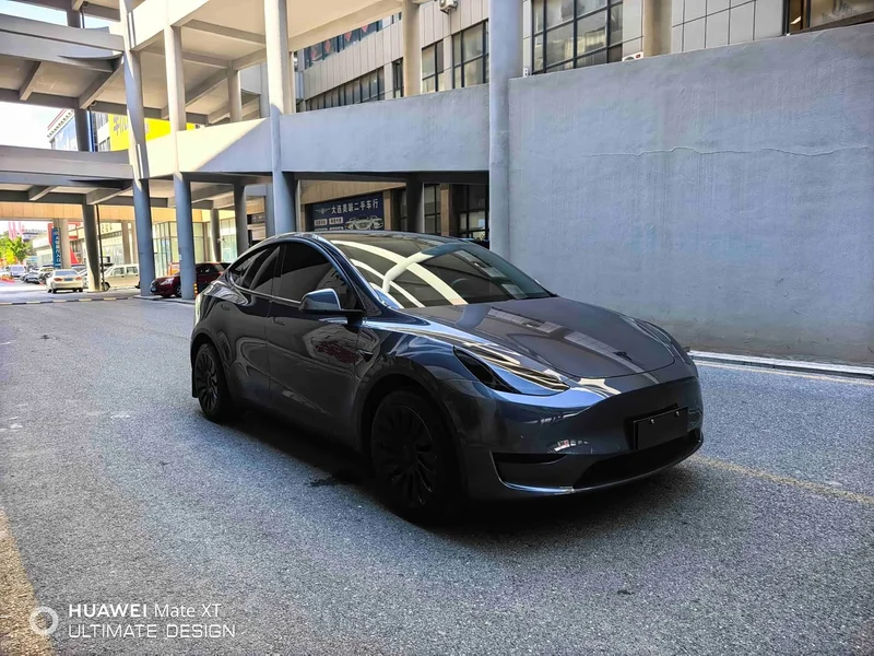 Tesla Model Y — фото 3
