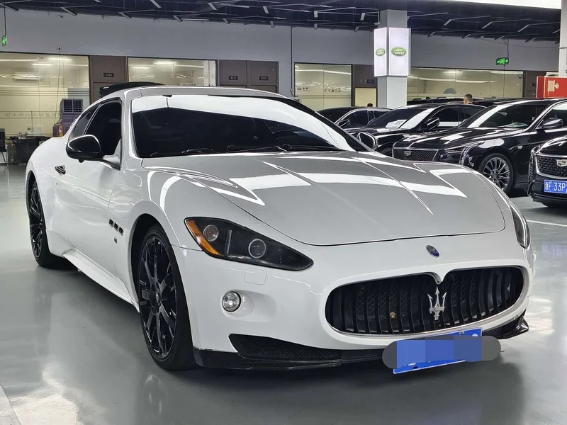 Maserati GranTurismo — фото 3