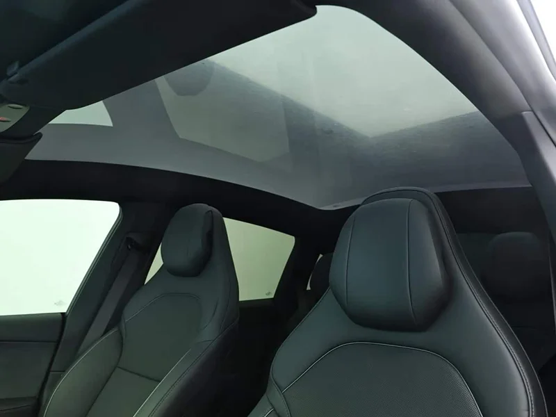 Tesla Model Y — фото 12