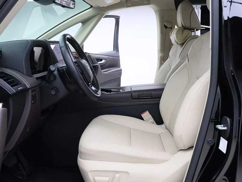Toyota Alphard — фото 2