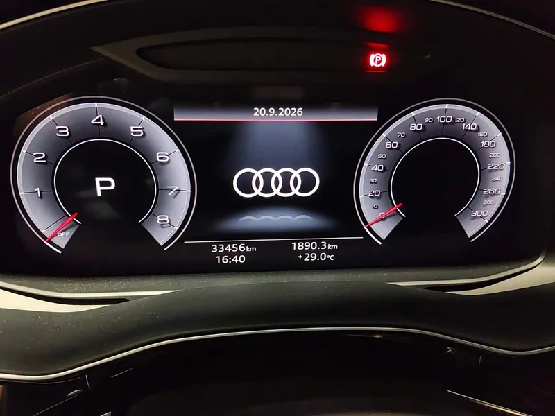 Audi Q8 — фото 11