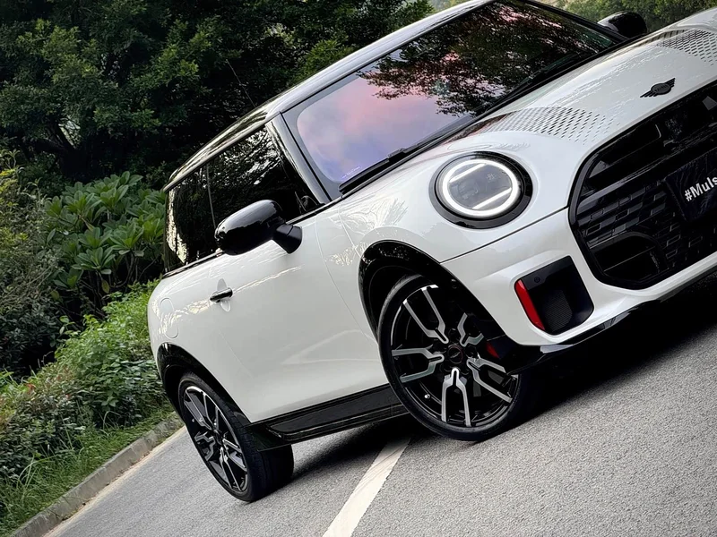 MINI JCW — фото 7