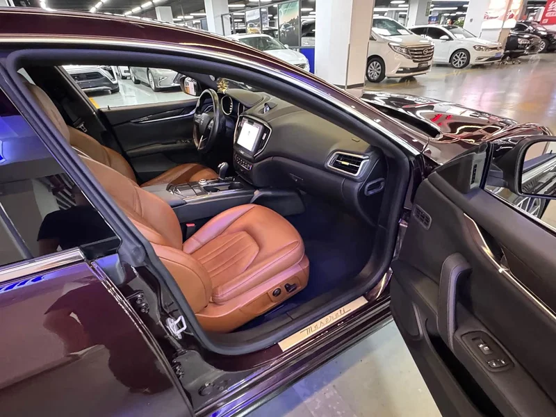Maserati Ghibli — фото 18