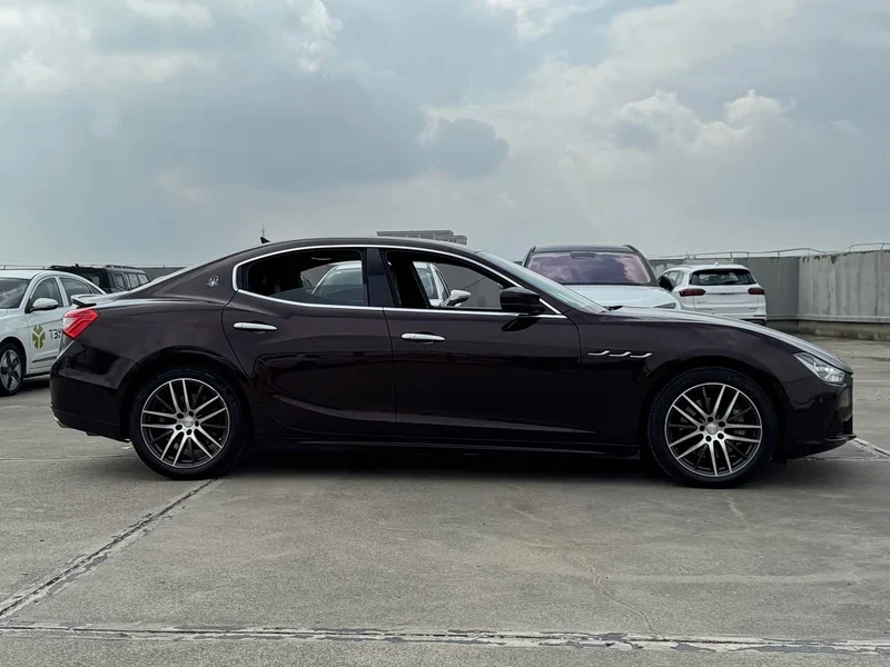 Maserati Ghibli — фото 24