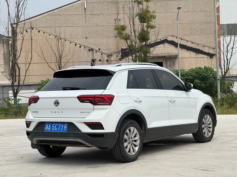 Volkswagen T-ROC Tange — фото 11