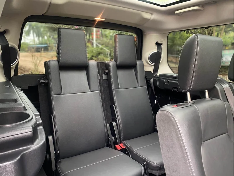 Land Rover Discovery — фото 13
