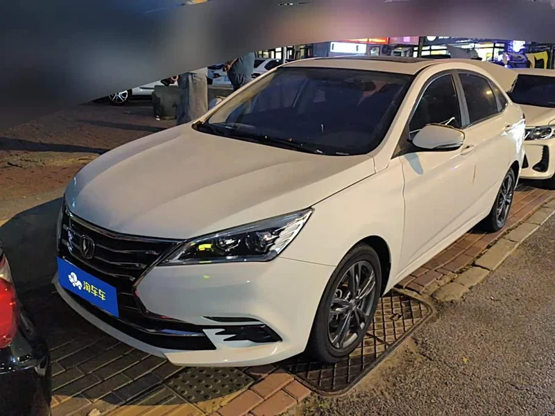 Changan Eado — фото 1