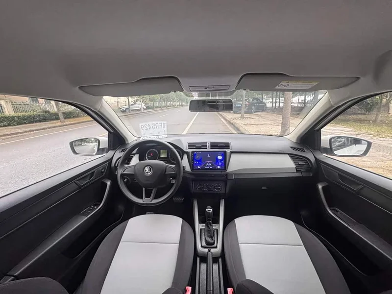 Skoda Citigo — фото 5