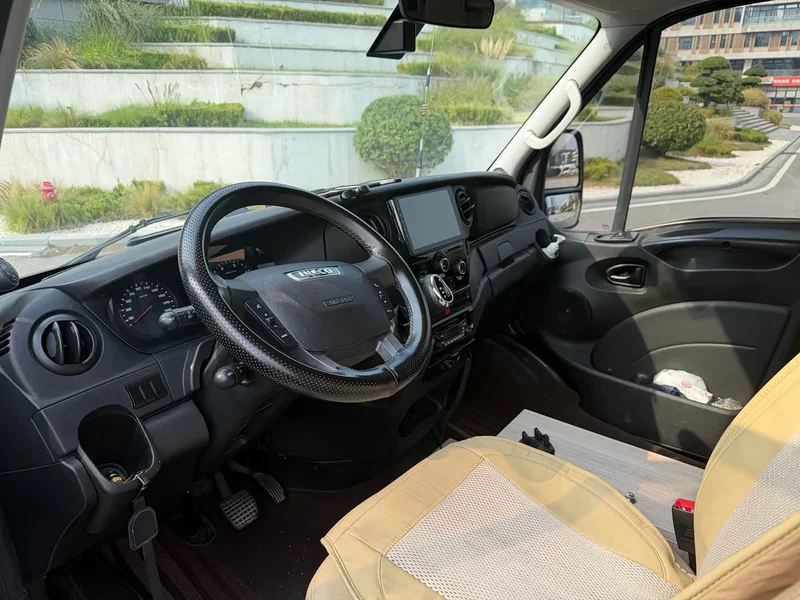 Iveco Eurocargo — фото 8